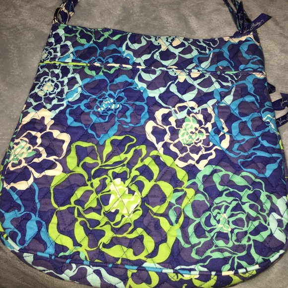 Vera Bradley Triple Zip Hipster Bag - Picture 6 of 6